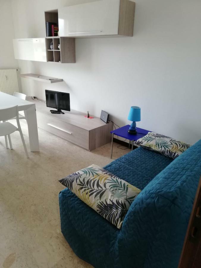 דירות ראפאלו 20 Via Salvo D'Acquisto מראה חיצוני תמונה